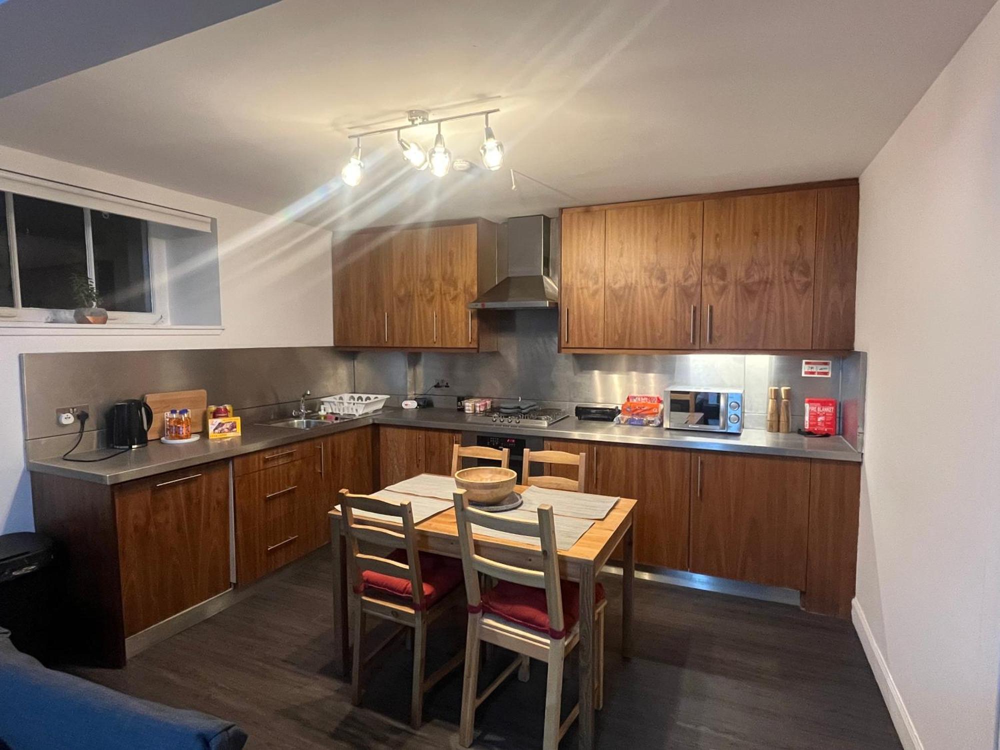 Apartamento Boyds Entry Flat Old Town Edimburgo Exterior foto