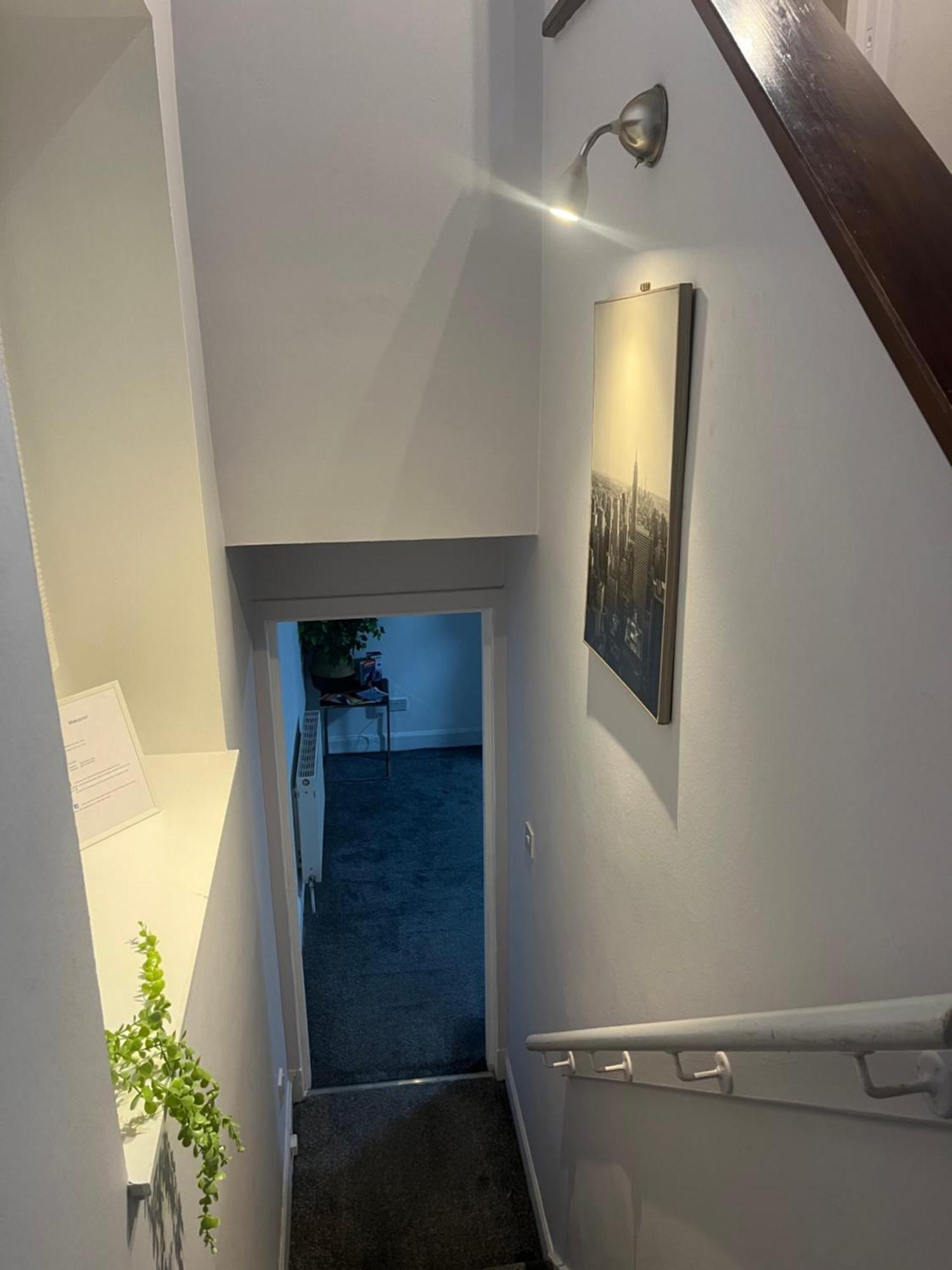 Apartamento Boyds Entry Flat Old Town Edimburgo Exterior foto