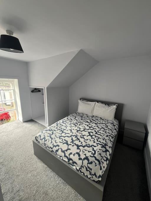 Apartamento Boyds Entry Flat Old Town Edimburgo Exterior foto