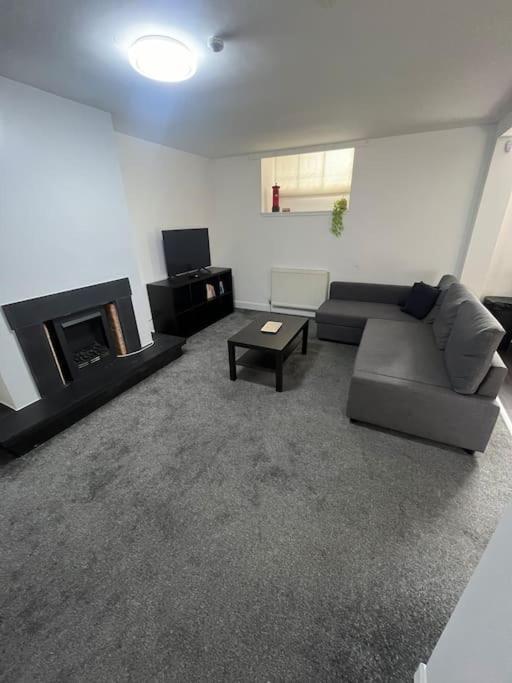 Apartamento Boyds Entry Flat Old Town Edimburgo Exterior foto