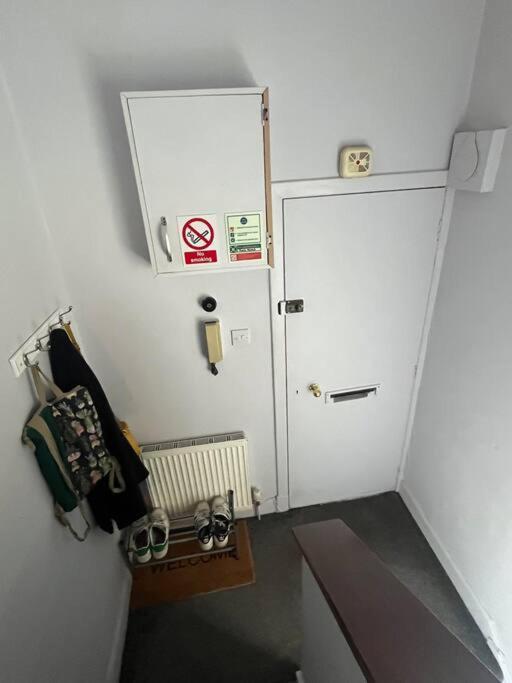 Apartamento Boyds Entry Flat Old Town Edimburgo Exterior foto