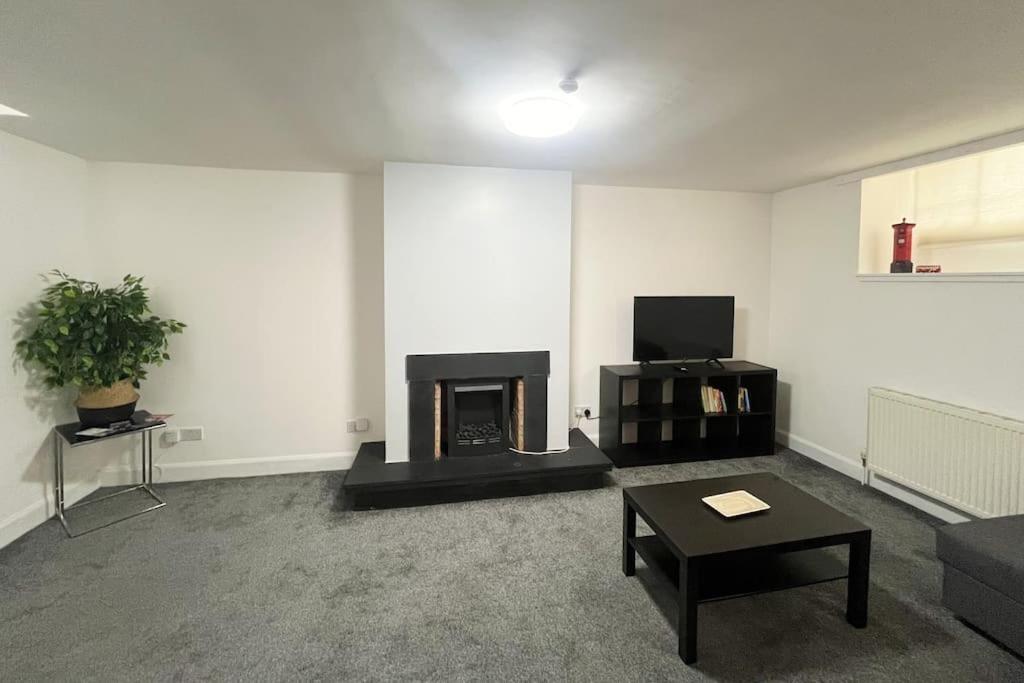 Apartamento Boyds Entry Flat Old Town Edimburgo Exterior foto